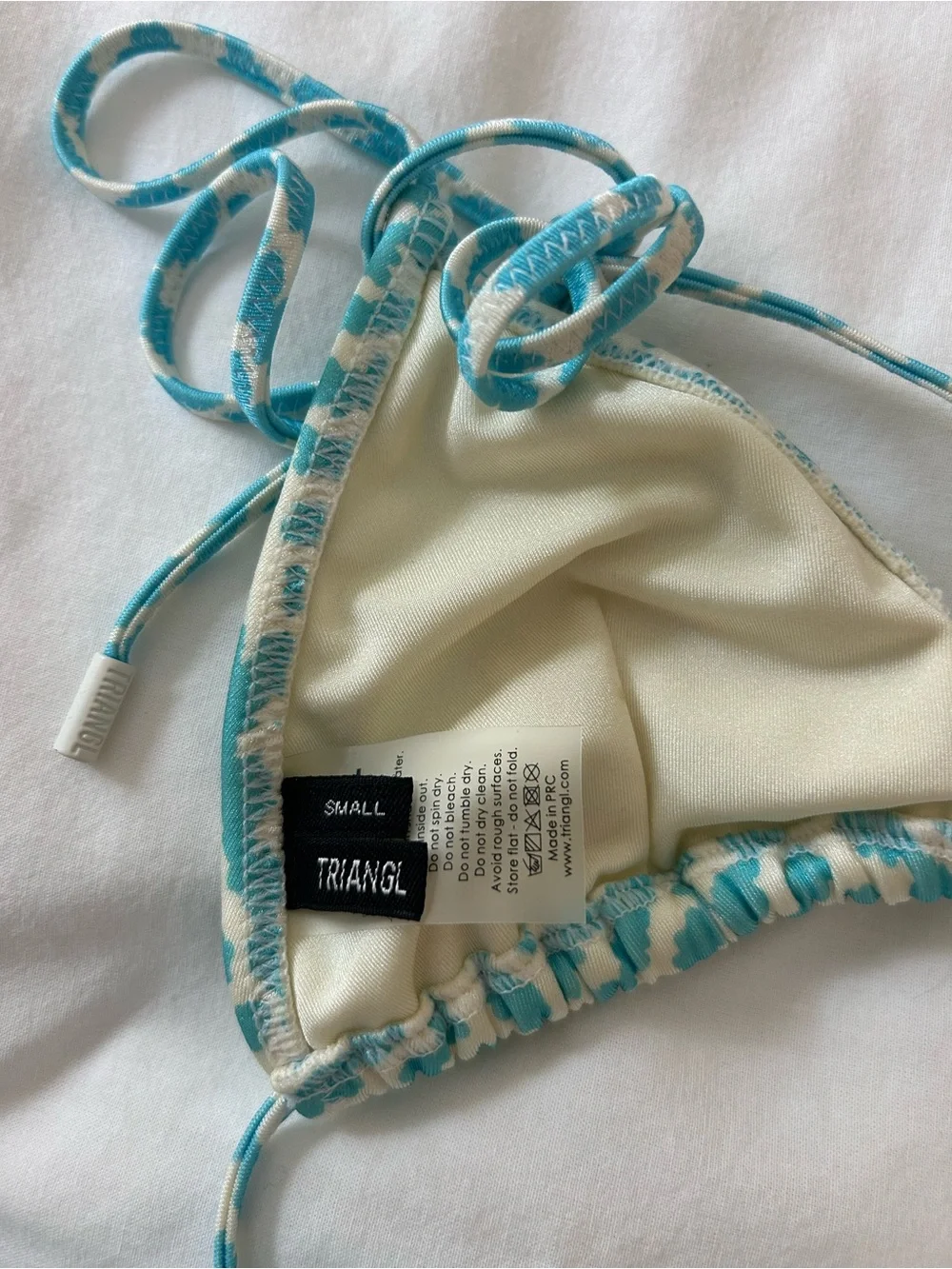 Triangl blue and white bikini set